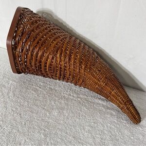Vintage Brown Cornucopia Basket Horn Of Plenty Wicker Basket